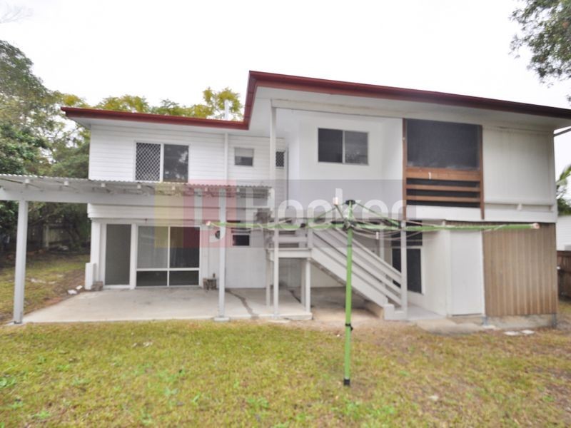 8 Nyanza Street, Woodridge QLD 4114