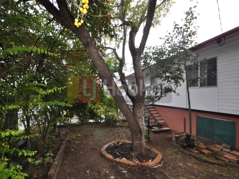 8 Nyanza Street, Woodridge QLD 4114