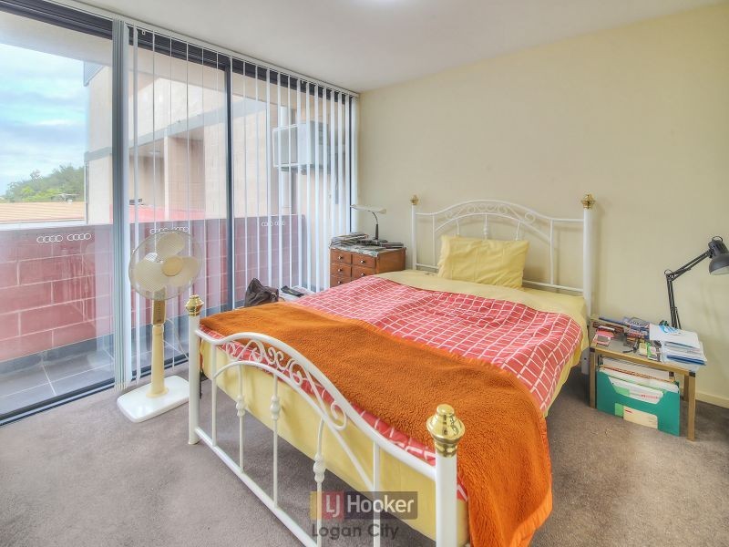 23/25 Blackwood Rd, Logan Central QLD 4114
