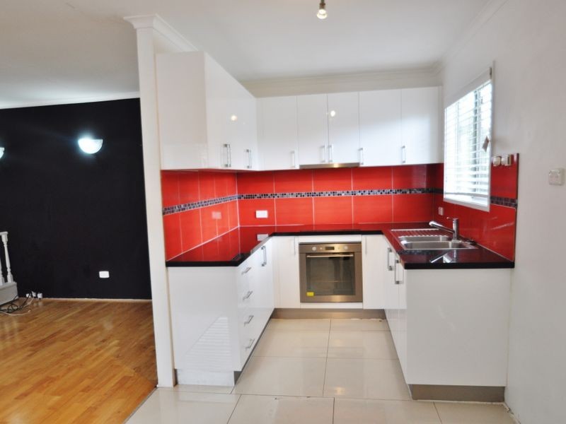 77 Juers Street, Kingston QLD 4114