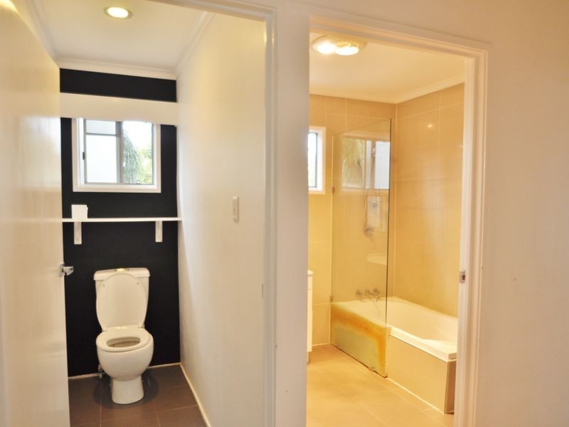 77 Juers Street, Kingston QLD 4114