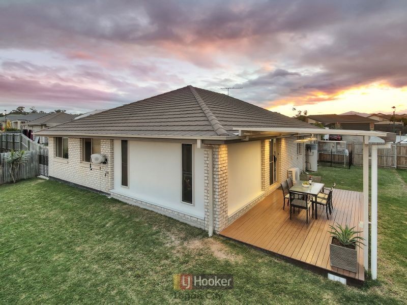 82 Paul Drive, Regents Park QLD 4118