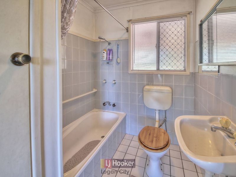 7 Marshall Street, Kingston QLD 4114