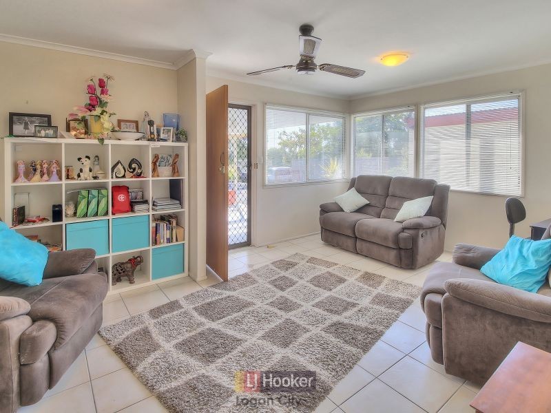 8 Rellam Road, Loganlea QLD 4131