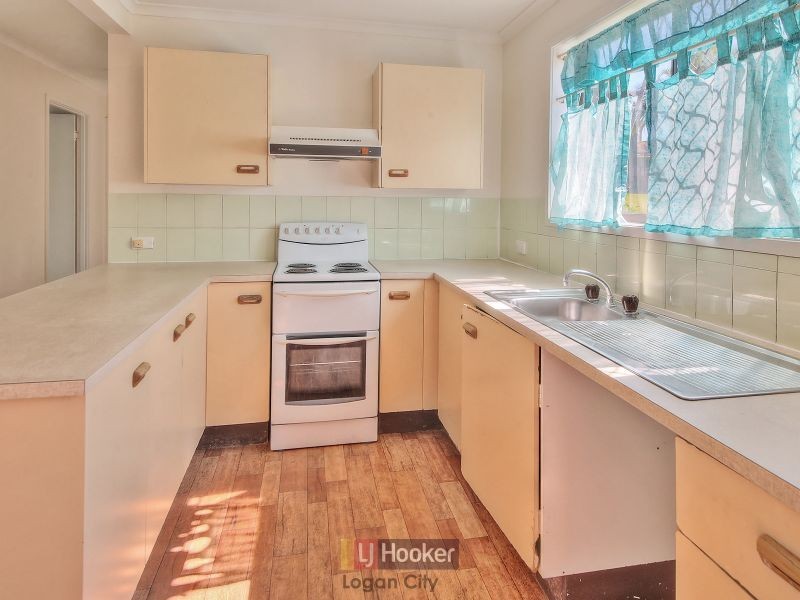 2/279-283 Kingston Road, Logan Central QLD 4114