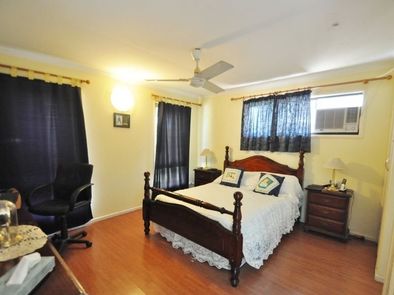 40 Haig Rd, Loganlea QLD 4131