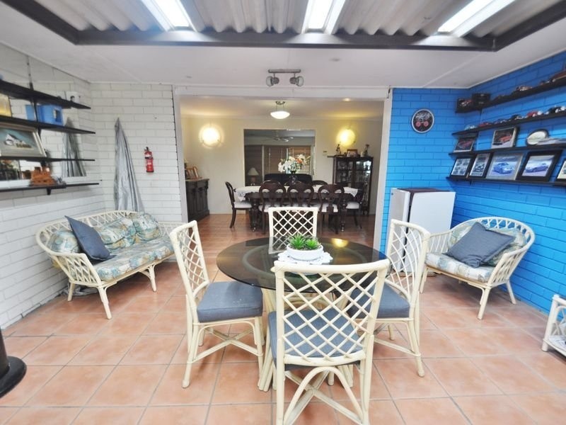 40 Haig Rd, Loganlea QLD 4131