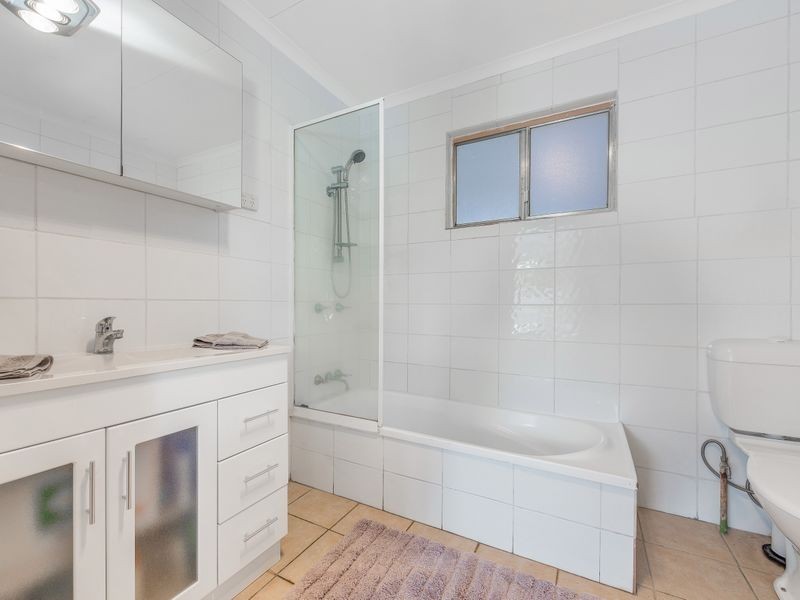 14 Waratah Street, Woodridge QLD 4114