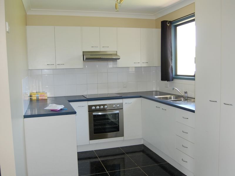 24 DIAMOND STREET, Slacks Creek QLD 4127