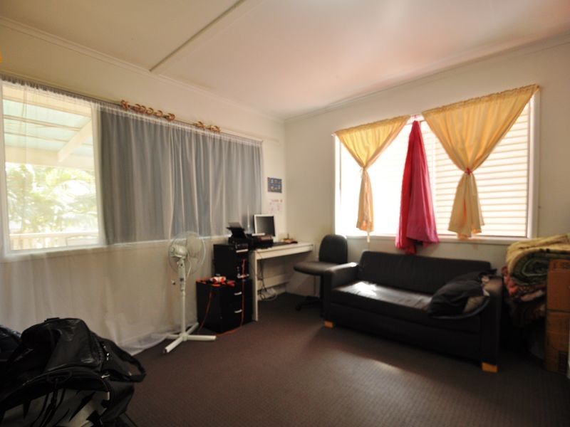 18 Woburn Street, Woodridge QLD 4114