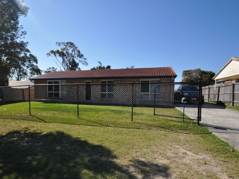 104 Barossa Street, Kingston QLD 4114