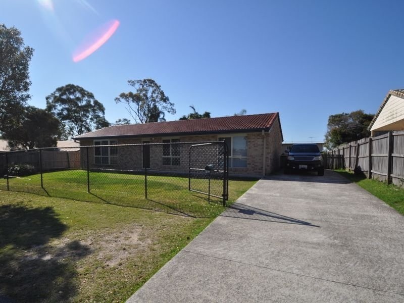 104 Barossa Street, Kingston QLD 4114