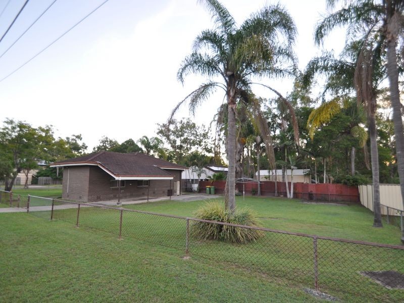 2 Rhoda Street, Loganlea QLD 4131