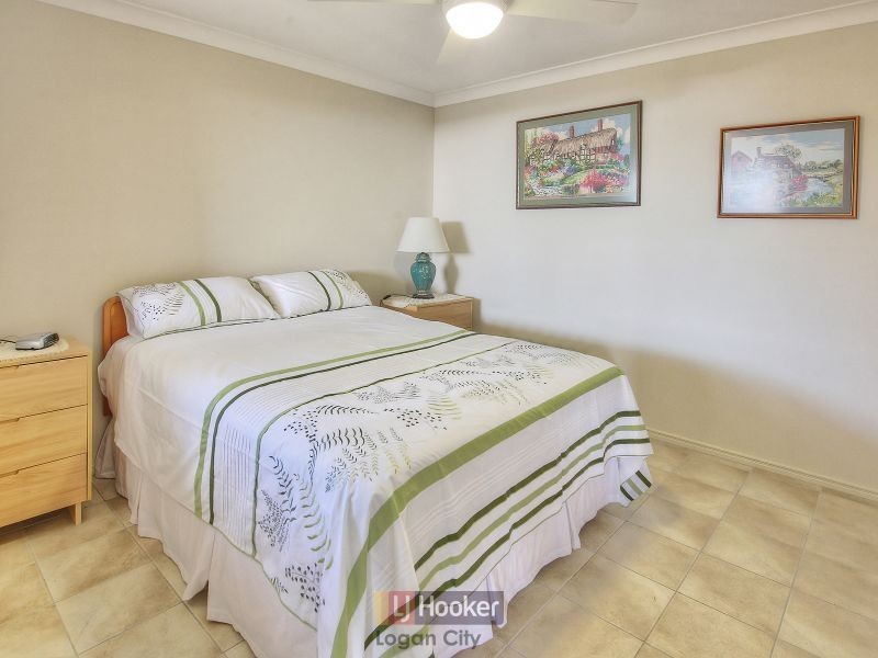 8 Alabaster Drive, Logan Reserve QLD 4133
