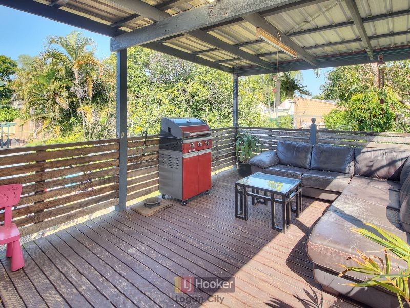 8 Hannam Street, Woodridge QLD 4114