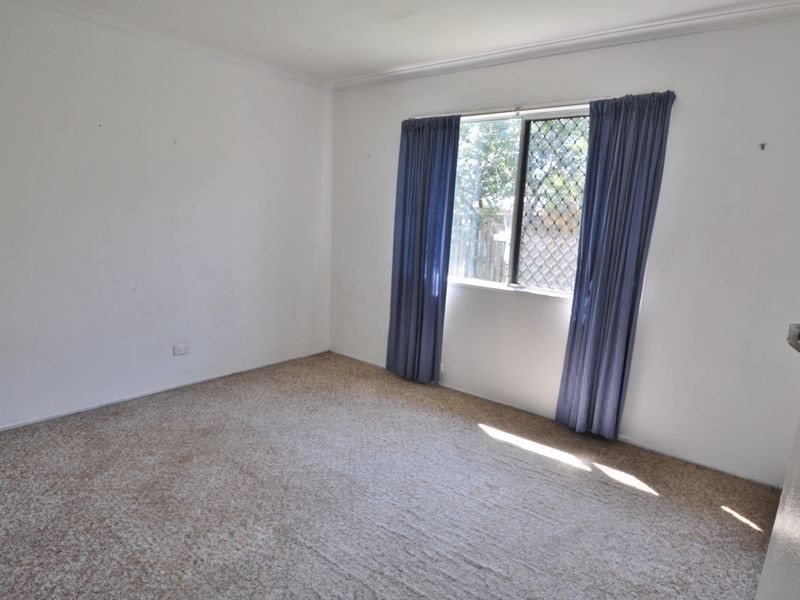 8 Clara Street, Logan Central QLD 4114