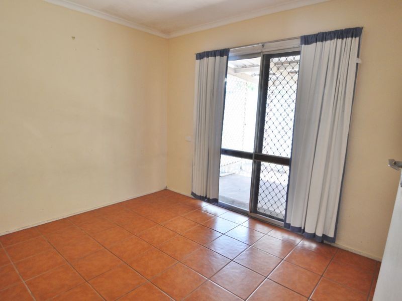 8 Clara Street, Logan Central QLD 4114