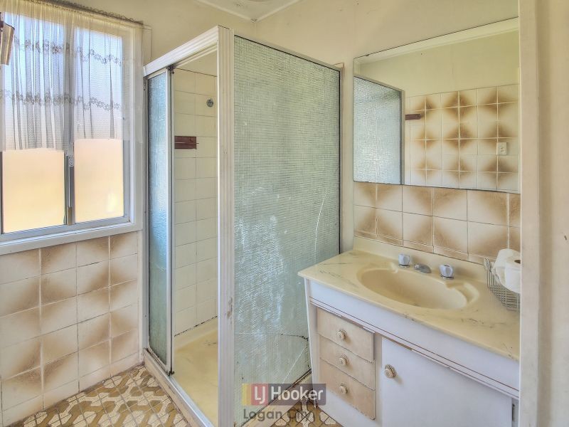 6 Kingston Court, Kingston QLD 4114