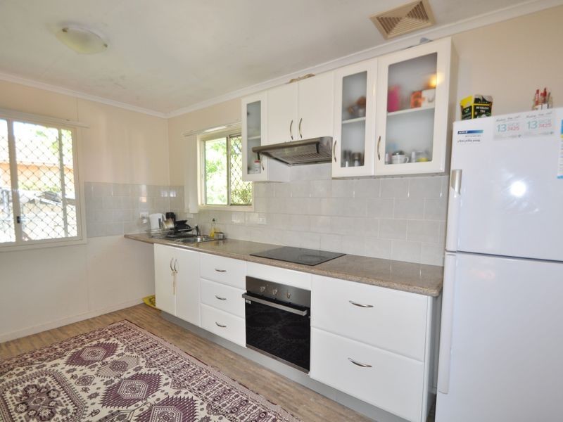 20 Edward Street, Woodridge QLD 4114