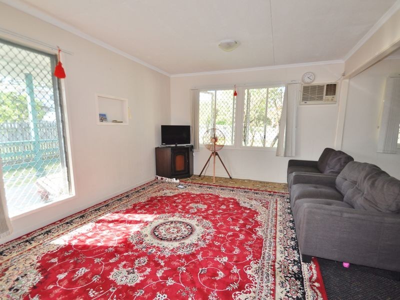 20 Edward Street, Woodridge QLD 4114