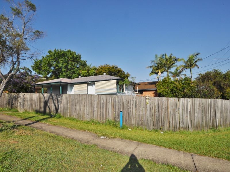 20 Edward Street, Woodridge QLD 4114