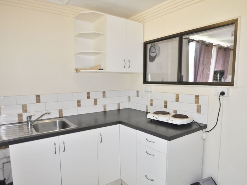 28 Jarrah Crescent, Logan Central QLD 4114