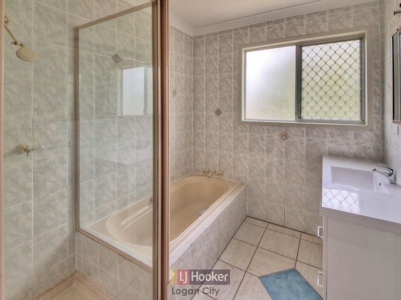 20 Mactay Street, Woodridge QLD 4114