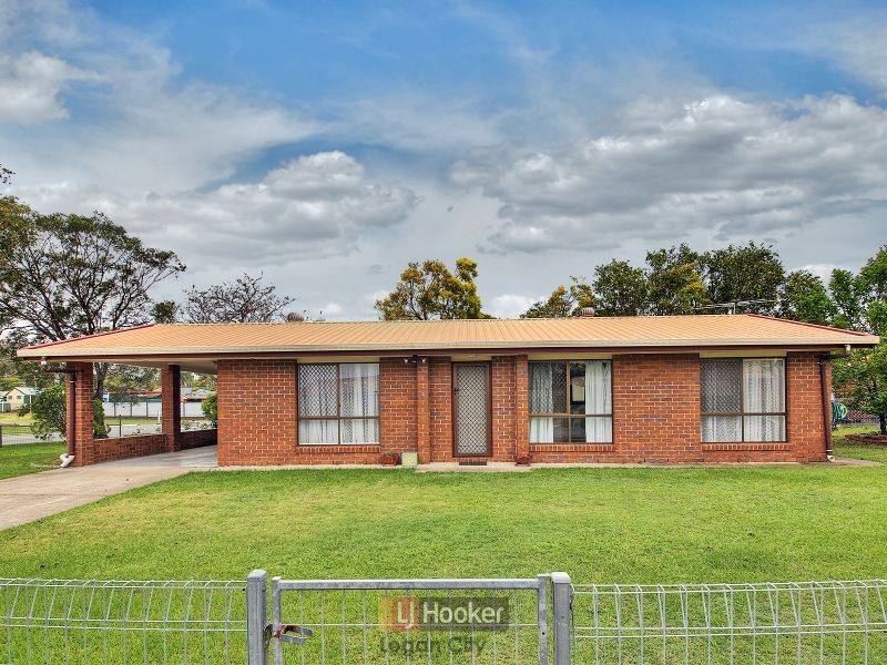 2 Awoonga Street, Marsden QLD 4132