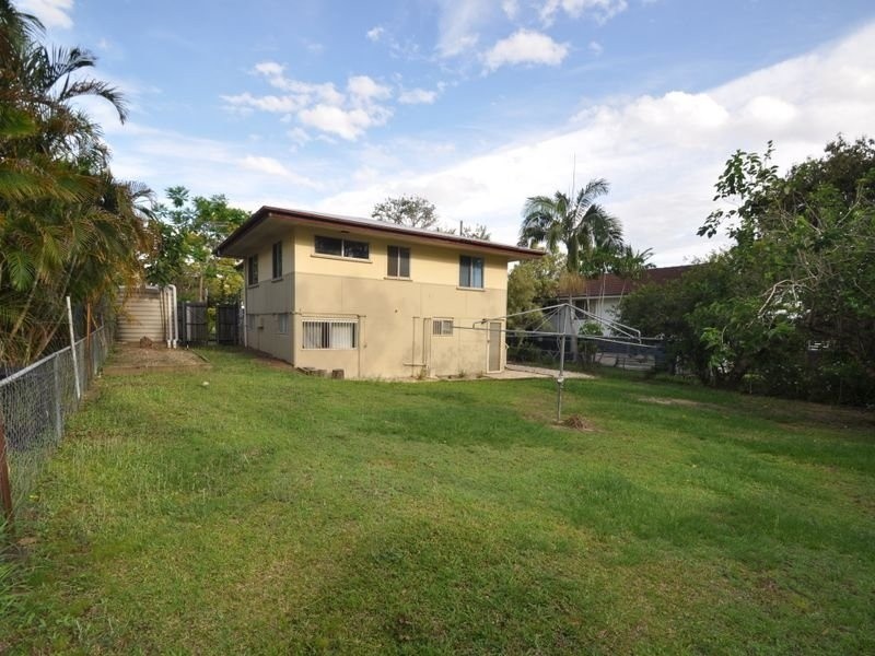 69 Poplar Avenue, Woodridge QLD 4114