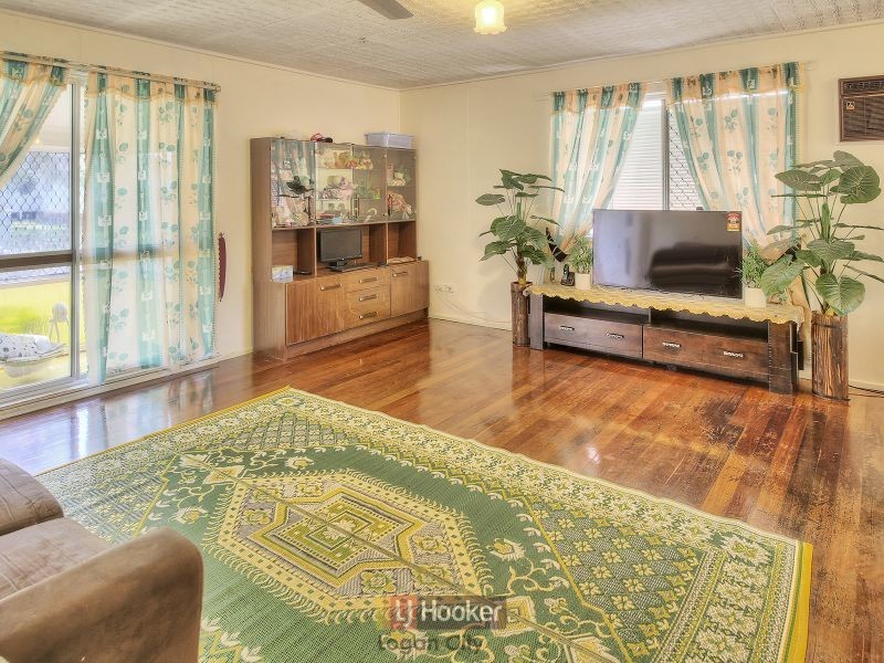 15 Dorothy Street, Woodridge QLD 4114