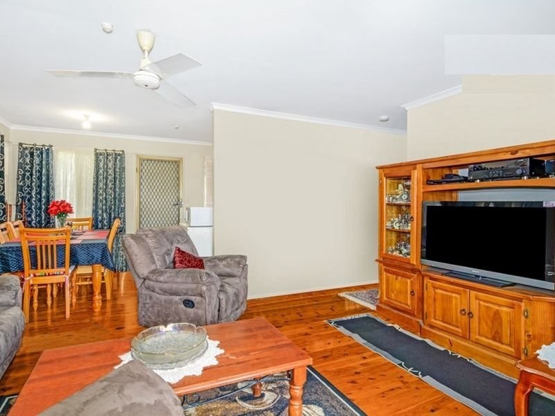 15A Aquarius Drive, Kingston QLD 4114