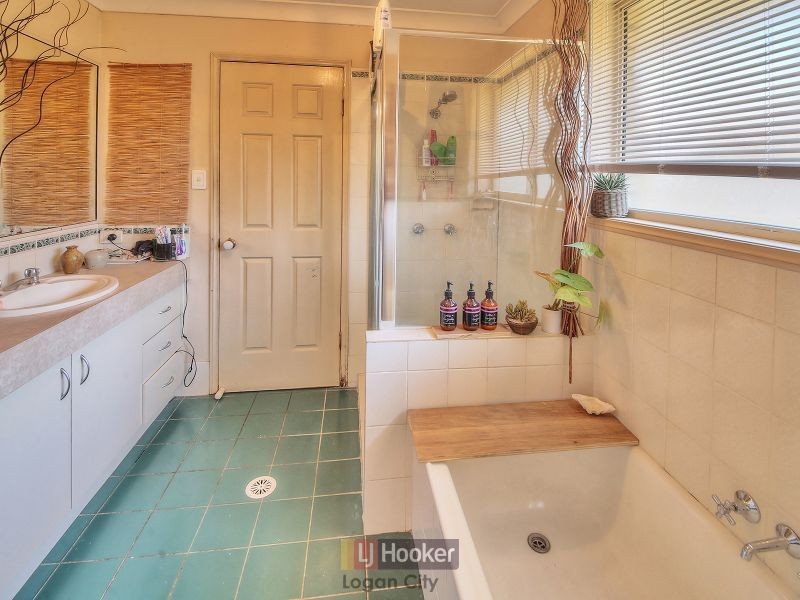 22 Brandon Street, Marsden QLD 4132