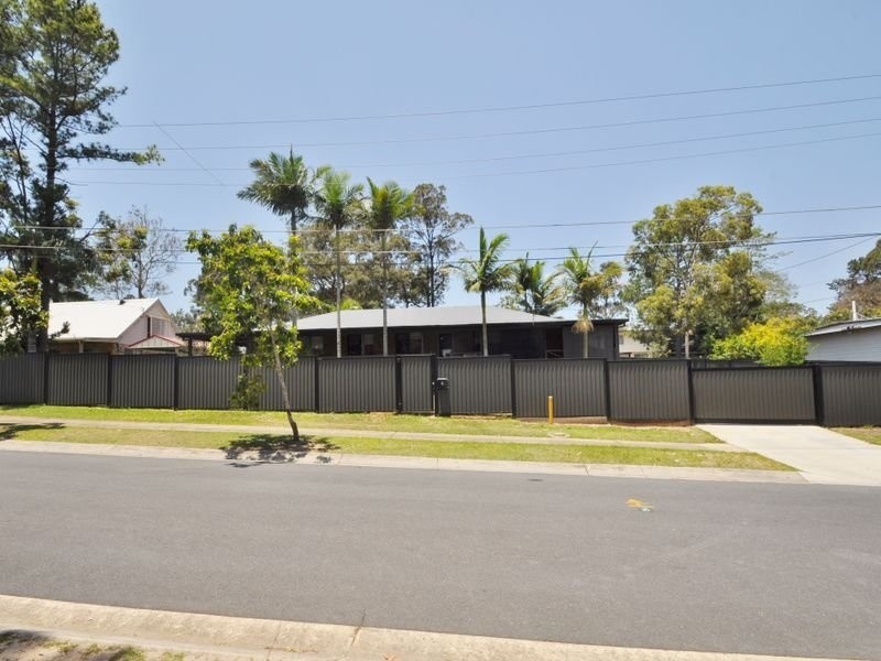 9-11 Alexander Street, Woodridge QLD 4114