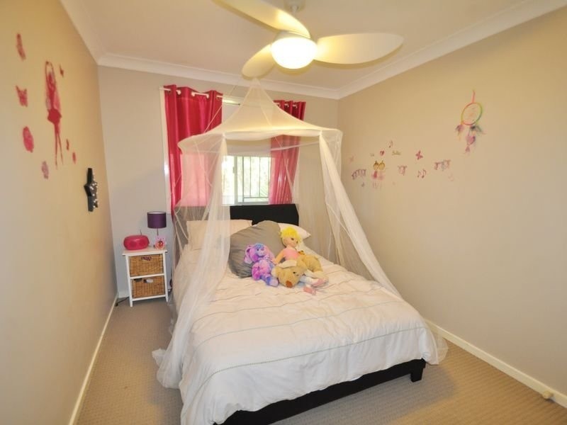 9-11 Alexander Street, Woodridge QLD 4114