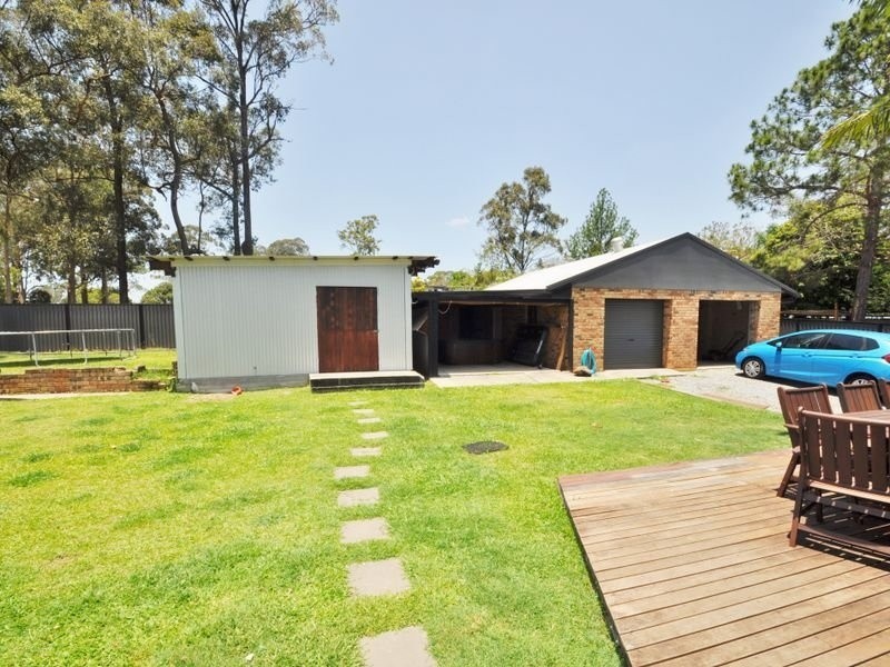 9-11 Alexander Street, Woodridge QLD 4114