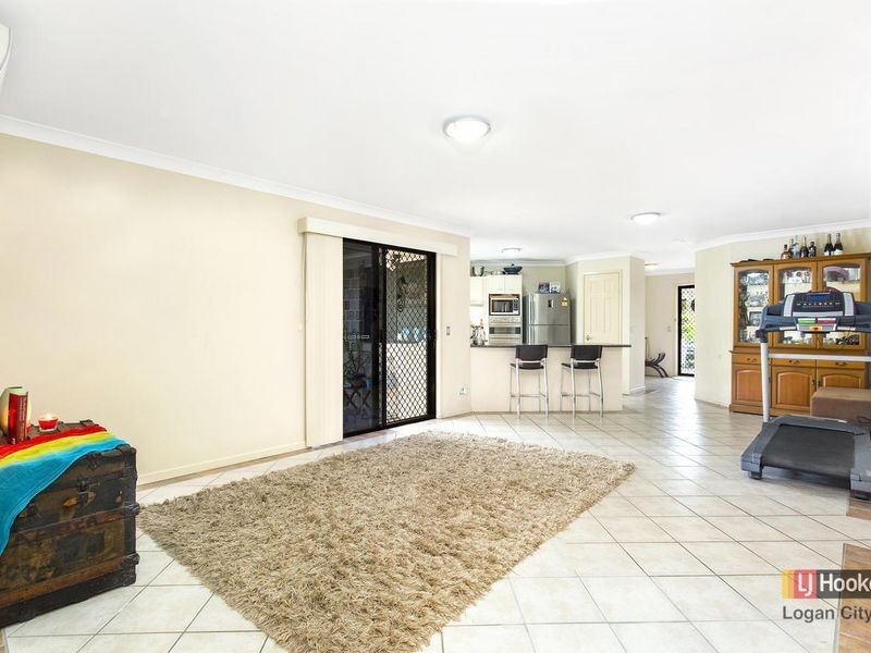17 Barossa Street, Kingston QLD 4114