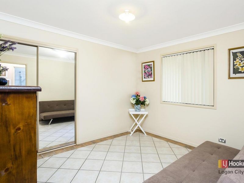 17 Barossa Street, Kingston QLD 4114