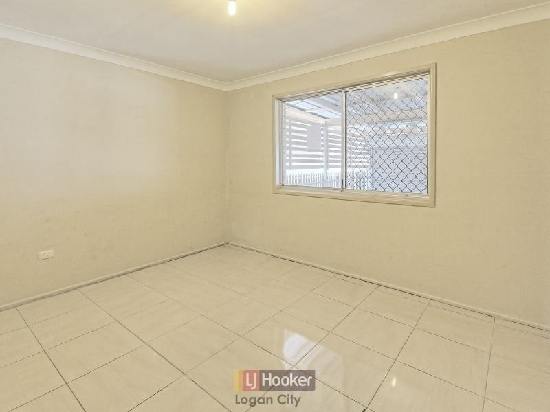 3/3 Bruce Road, Woodridge QLD 4114