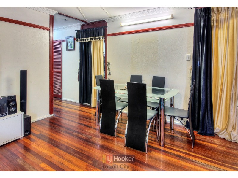 26 Yugumbri Crescent, Logan Central QLD 4114