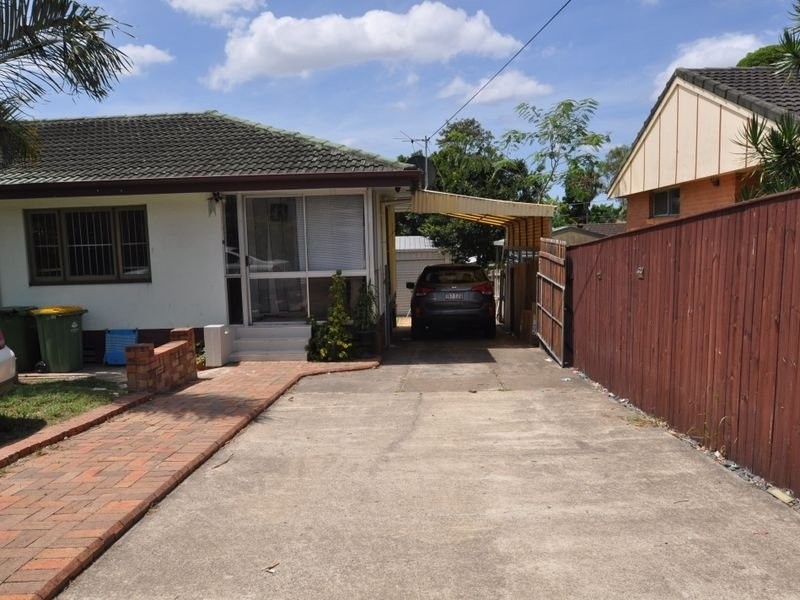 26 Yugumbri Crescent, Logan Central QLD 4114