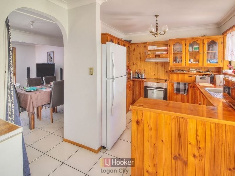 2/33 Bruce Road, Woodridge QLD 4114