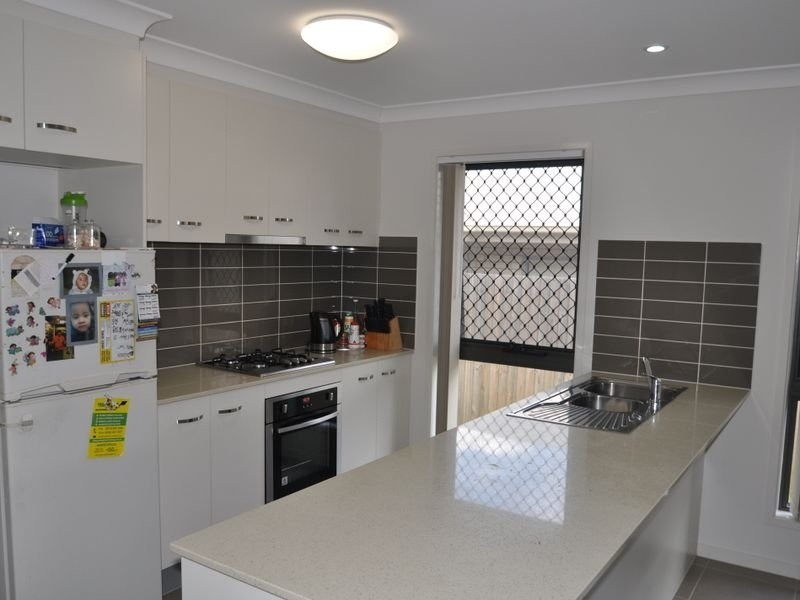 18 Cobblestone Avenue, Logan Reserve QLD 4133