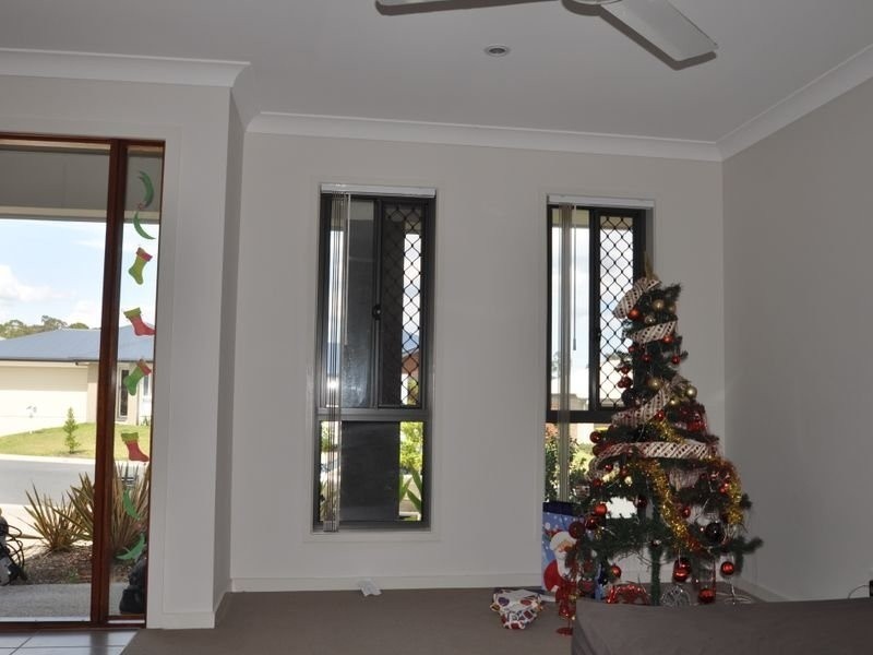 18 Cobblestone Avenue, Logan Reserve QLD 4133