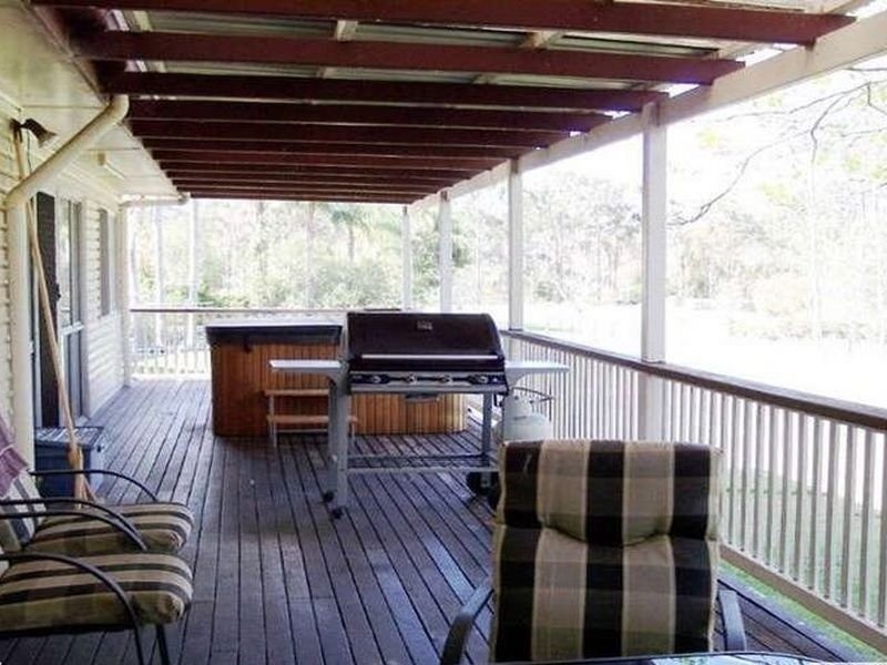42 Bayes Road, Logan Reserve QLD 4133