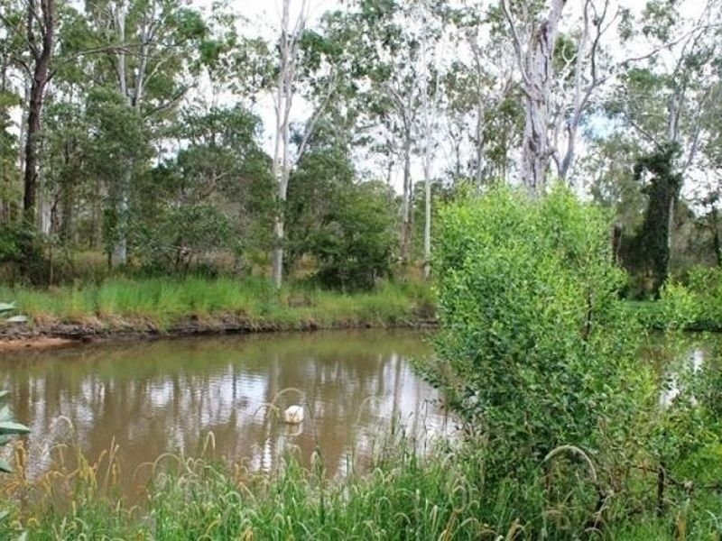 42 Bayes Road, Logan Reserve QLD 4133