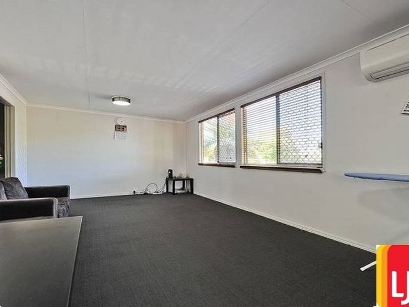 9 Muller Road, Woodridge QLD 4114