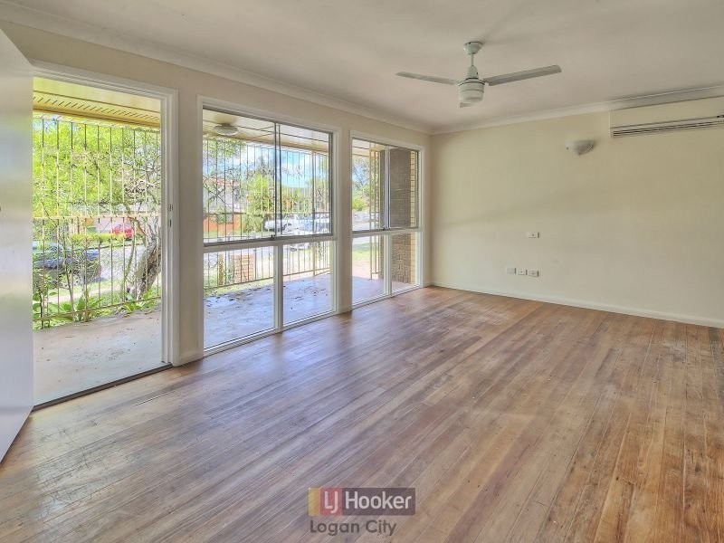 16 Clare Road, Kingston QLD 4114