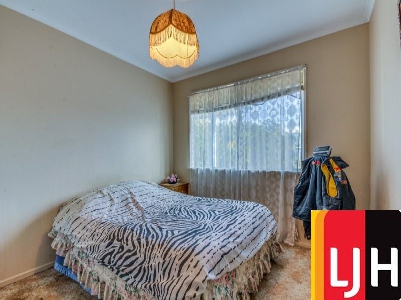 4 Kyloe Ct, Kingston QLD 4114