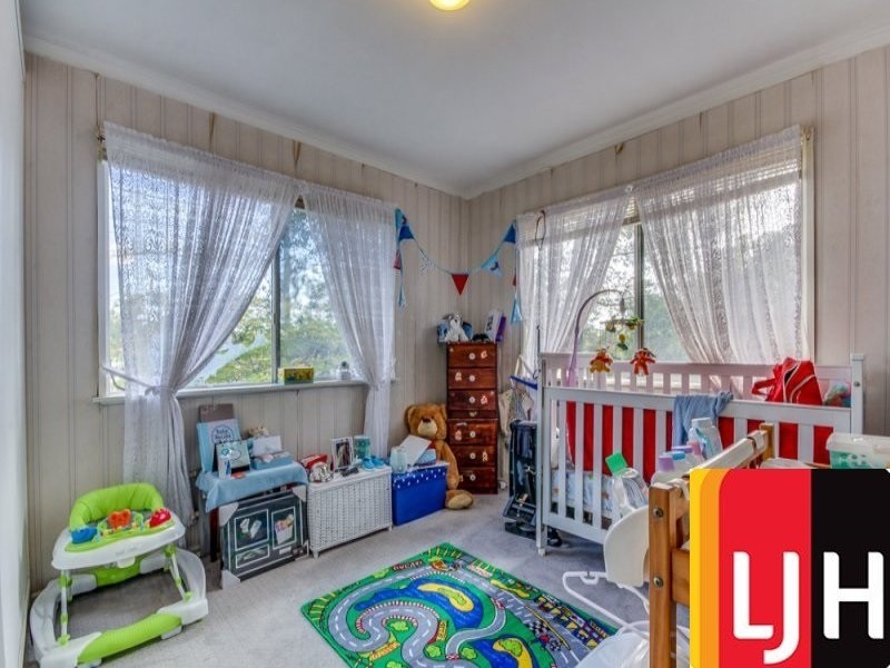 4 Kyloe Ct, Kingston QLD 4114