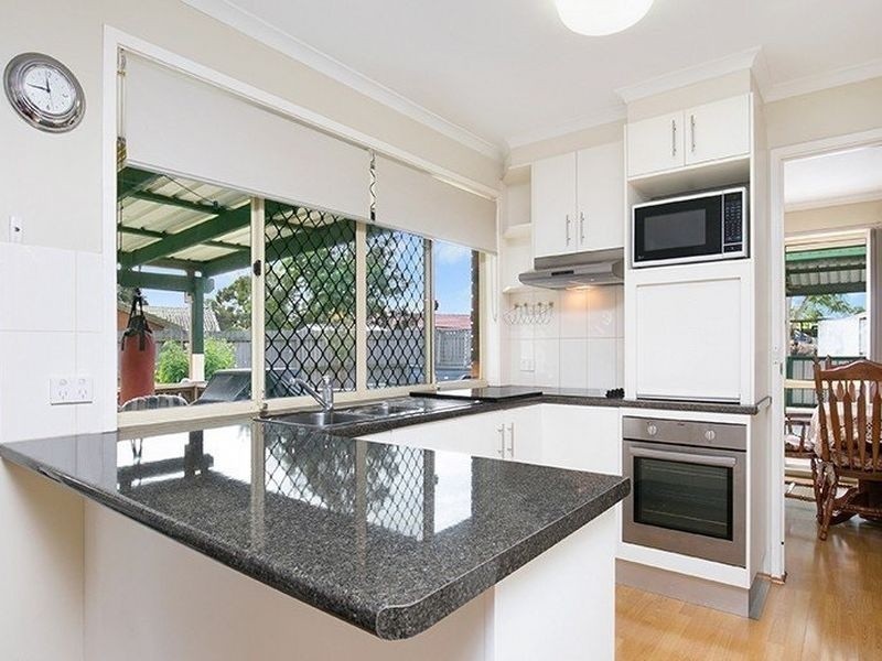 90 Forestwood Street, Crestmead QLD 4132